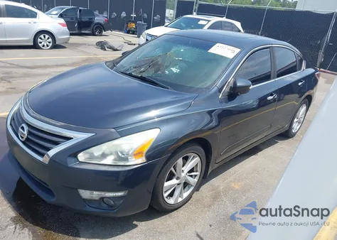 2015 Nissan Altima 2.5 Sv из США, поврежденный, VIN 1N4AL3AP4FC593142